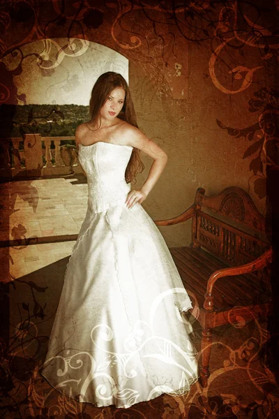 Grunge brunette bride — Stock Photo, Image