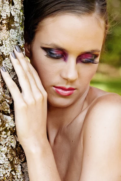 stock image Beautiful woman with dramatic makeup and grey manicure.