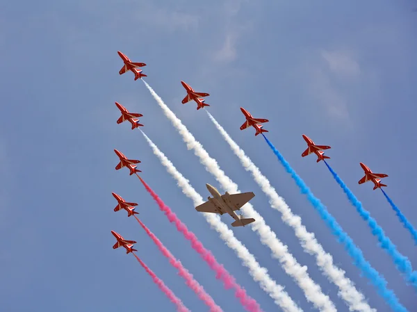 Flying in formation — Stock Photo, Image