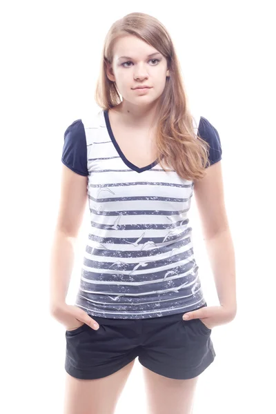 Retrato de una chica con una camisa a rayas y pantalones cortos —  Fotos de Stock