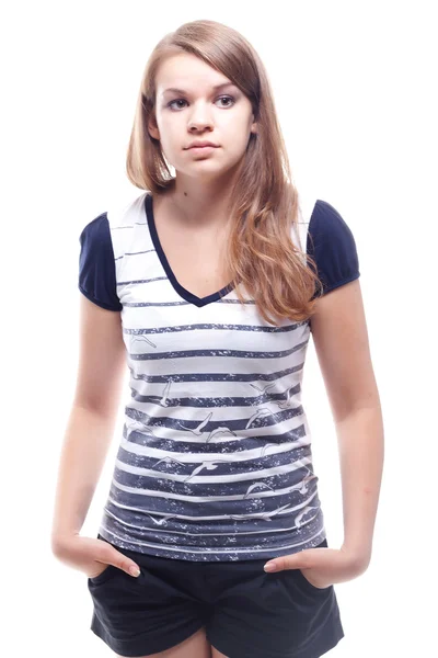 Retrato de una chica con una camisa a rayas y pantalones cortos —  Fotos de Stock