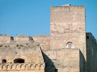 İtalya 'daki eski kale