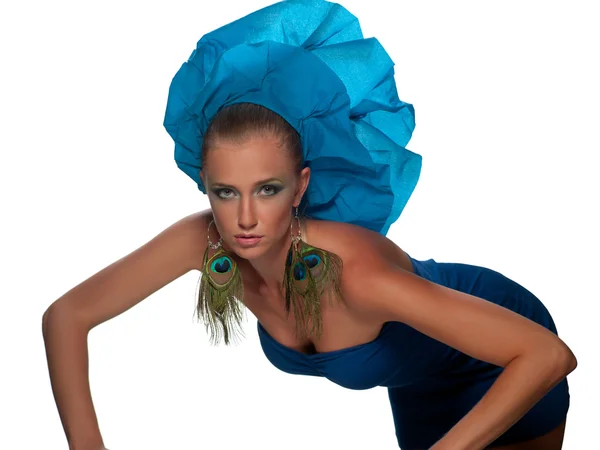 Frau im blauen Kleid — Stockfoto