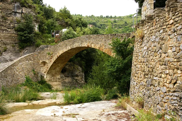 Puente de piedra — Foto de Stock