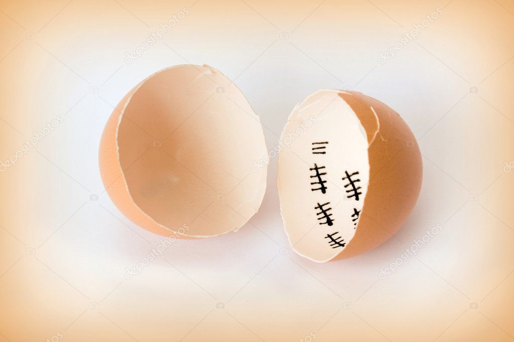 Patience concept with egg shell