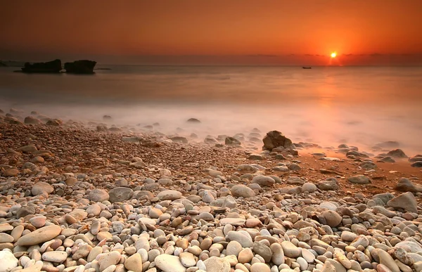 Під час заходу сонця морський пейзаж — стокове фото