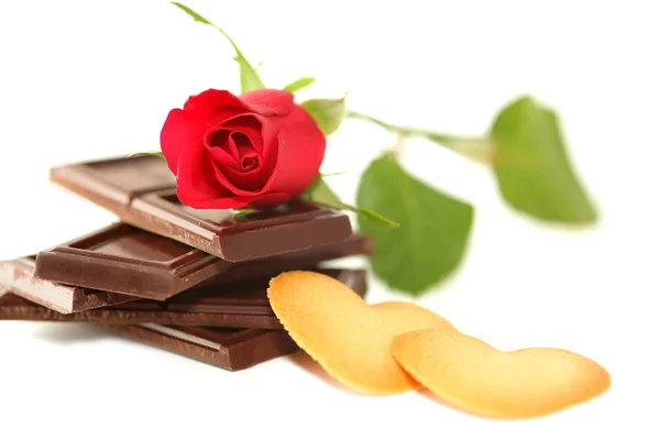 Rote Rose mit Schokolade & Keksen — Stockfoto