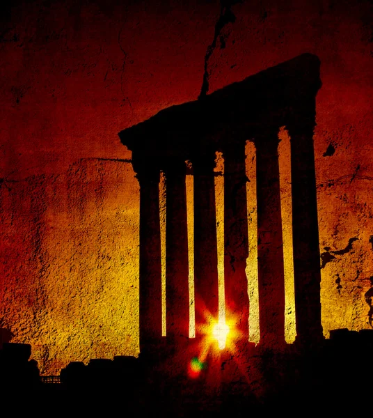 Jupiters tempel over zonsondergang, baalbek, Libanon — Stockfoto