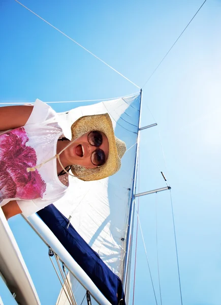 Vacanze estive in barca a vela — Foto Stock