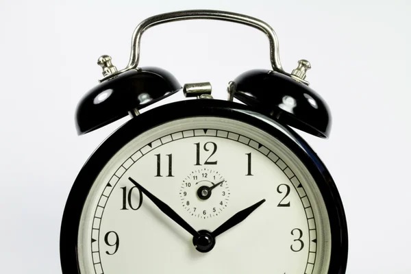 흰색 배경에 대 한 오래 된 블랙 세트 시계 — 스톡 사진