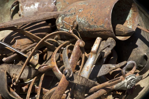 Birçok eski şeyler Rusted — Stok fotoğraf