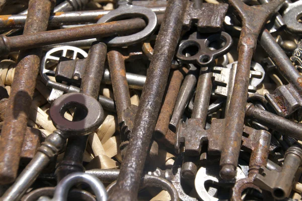 Samling af gamle nøgler - Stock-foto