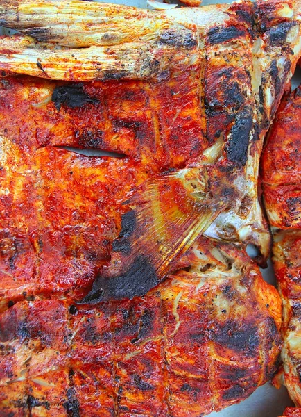 Grelhado amberjack peixe achiote tikinchick molho maia — Fotografia de Stock