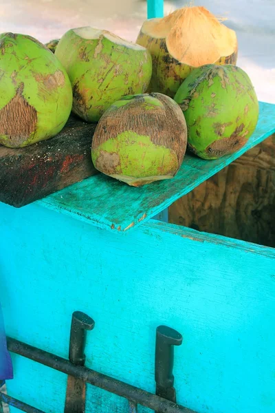 Coconut juice water traditional cart — Stock Photo, Image