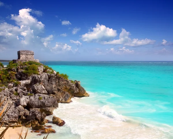 Ruines mayas antiques Tulum Caraïbes turquoise — Photo