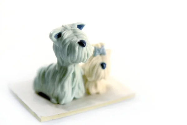 孤立在白色的橡皮泥手工制作狗 — 图库照片