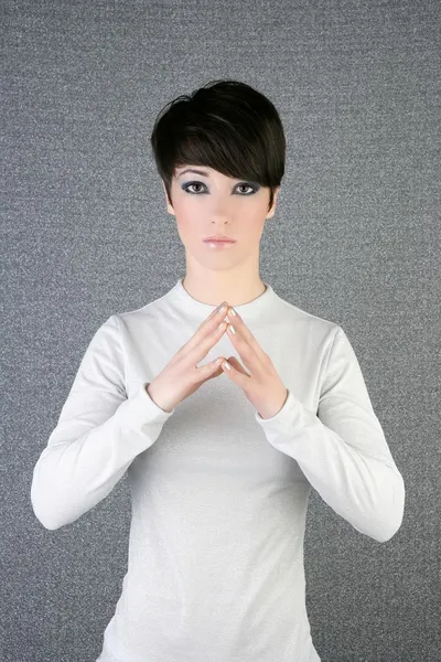 Futuristica donna bruna androgina argento — Foto Stock