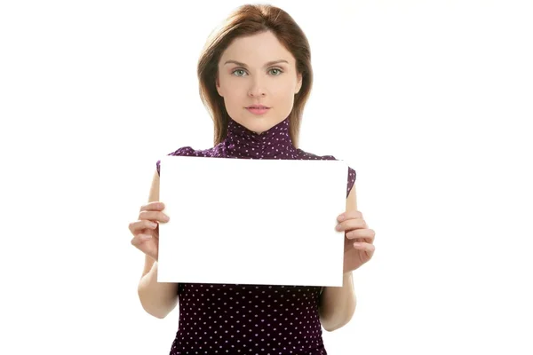 Affärskvinna med kopia utrymme i händer — Stockfoto