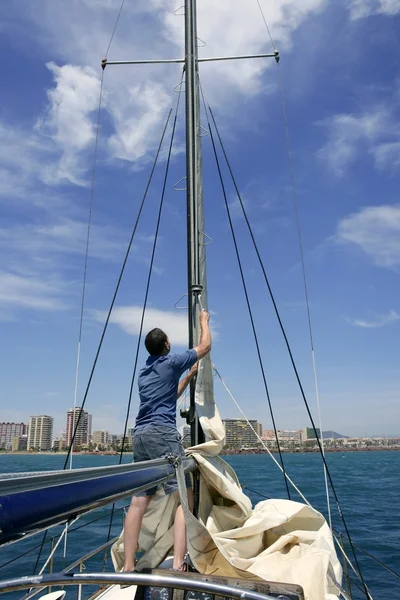 Sailboat sailing blue sea on sunny summer day — Stock Photo, Image