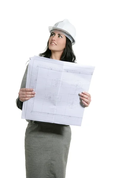 Arquitecta mujer blanco hardhat y plan — Foto de Stock