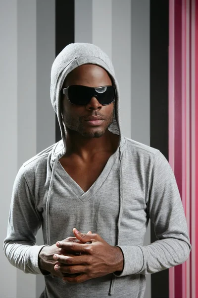 Afryki amerykański młody człowiek czarny rap — Zdjęcie stockowe