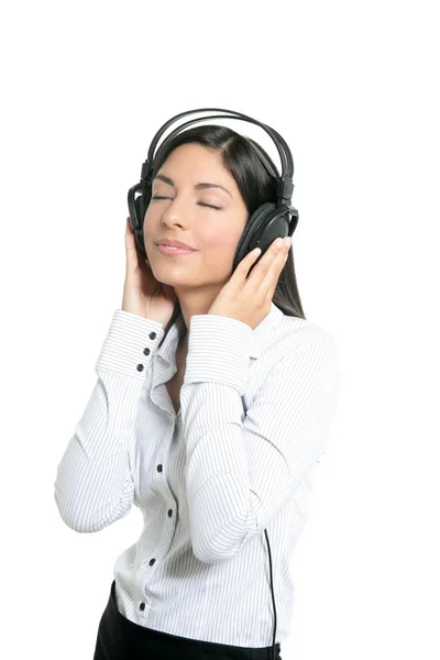 Linda morena empresária ouvir música — Fotografia de Stock