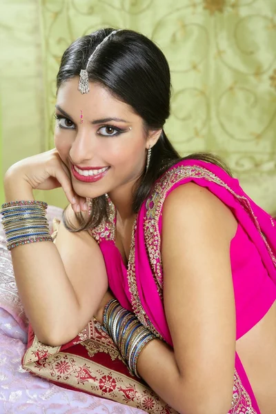 Beautiful indian brunette woman portrait — Stock Photo, Image