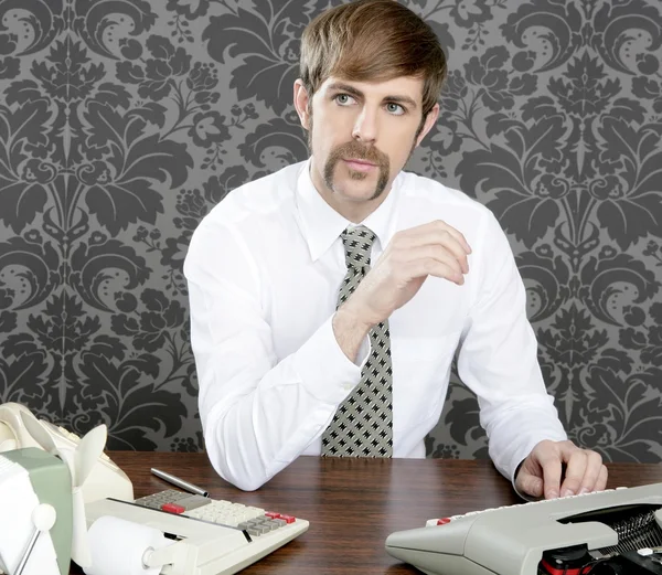Biurko biuro biznesmen retro wąsy — Zdjęcie stockowe