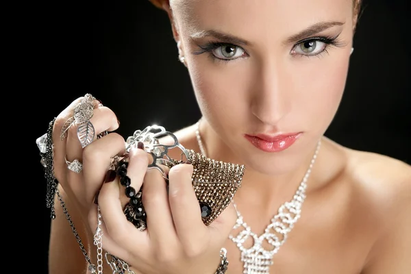 Ambition och girighet i mode kvinna med smycken — Stockfoto