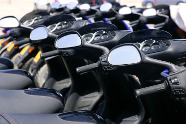 Scooter motosiklet üst üste bakış açısı ile