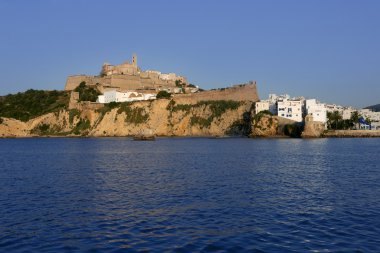 Ibiza Balear İspanya'deki Akdeniz beyaz Adası