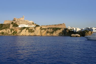 Ibiza Balear İspanya'deki Akdeniz beyaz Adası