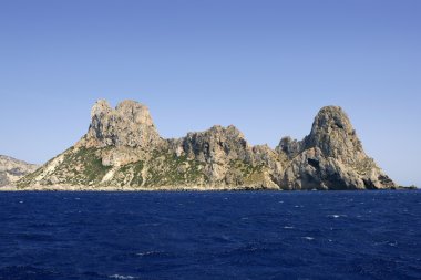 Ibiza mavi bir Akdeniz Adası deniz manzarası