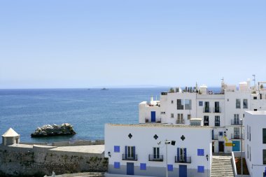 Ibiza Balear İspanya'deki Akdeniz beyaz Adası