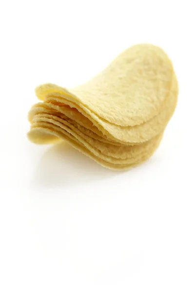 Saltade potatis-chips skivor — Stockfoto