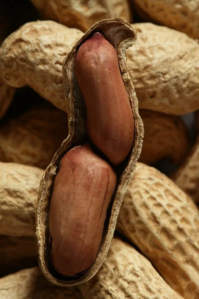 Макро-золотая текстура арахиса — стоковое фото