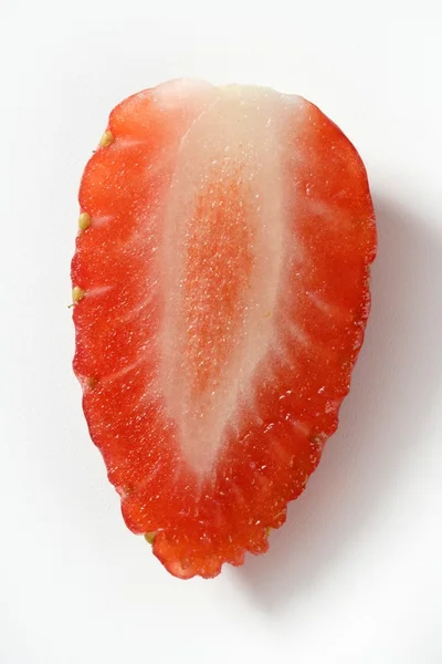 Erdbeer-Makro im Studio weißer Hintergrund — Stockfoto