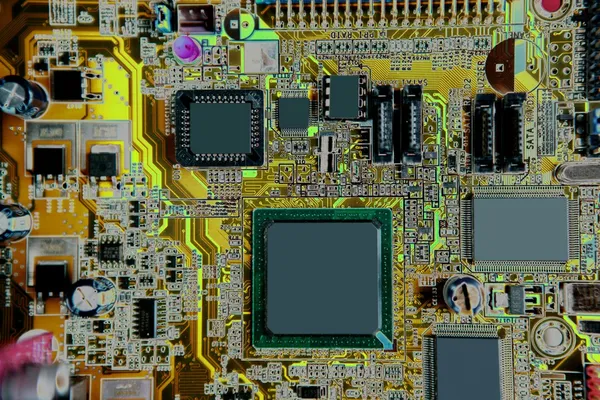 Detalhes eletrônicos de hardware de computador de bordo — Fotografia de Stock