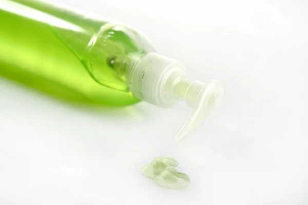 Aloe vera green gel transparent bottle — Stock Photo, Image
