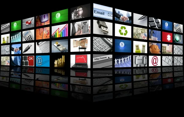 Großes Panel des Internet-Geschäfts mit Fernsehbildschirmen — Stockfoto