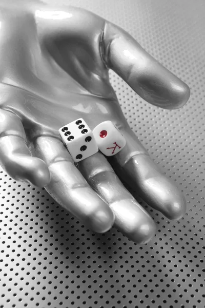 Würfel Glücksspiel Hand futuristische Metapher — Stockfoto