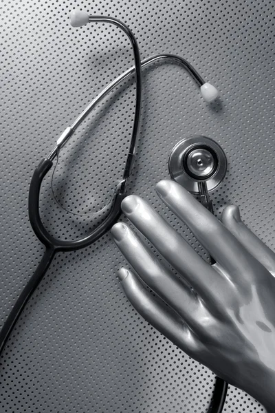 Gesundheit Stethoskop futuristische silberne Hand — Stockfoto