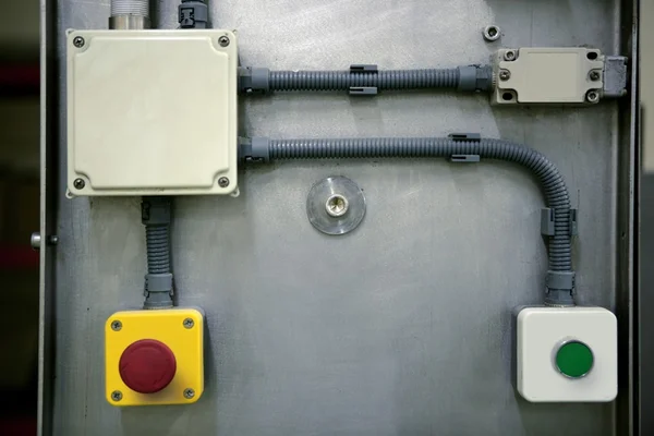 Endüstriyel kontrol paneli yükleme düğmesi — Stok fotoğraf