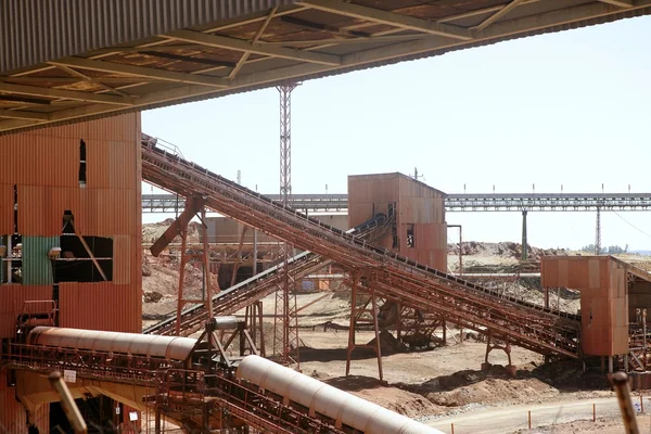 Раскопки металла на открытой шахте Riotinto — стоковое фото
