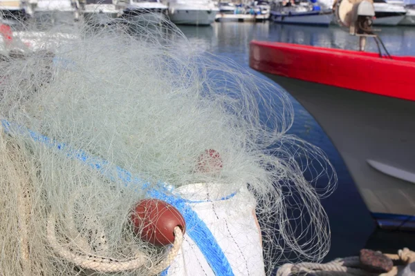 Połowowych zawodowych rybaków netto rozwiązania — Zdjęcie stockowe