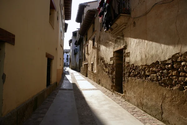 Ωραίο παλιό χωριό από την Ισπανία, δέσμη φωτός — Φωτογραφία Αρχείου