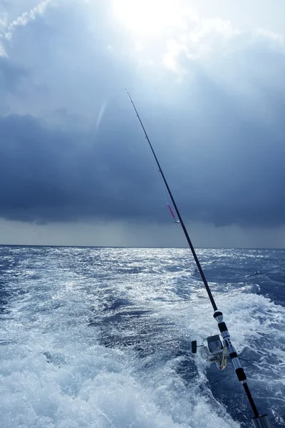 Angler båt big game fiske i saltvatten — ストック写真