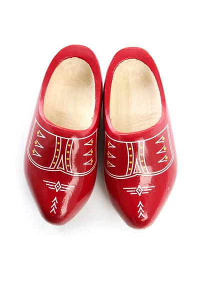 Holanda holandesa sapatos de madeira vermelho isolado — Fotografia de Stock