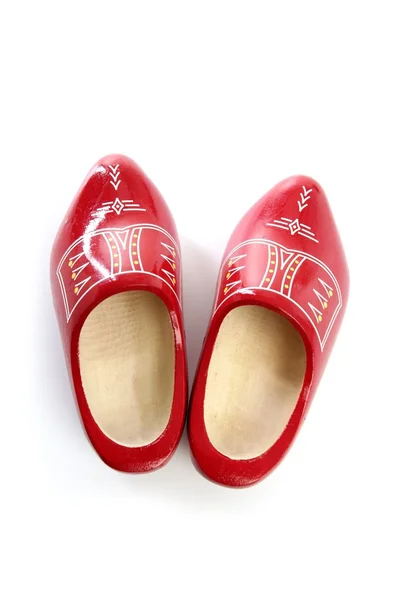 Holanda holandesa zapatos de madera rojos aislados —  Fotos de Stock