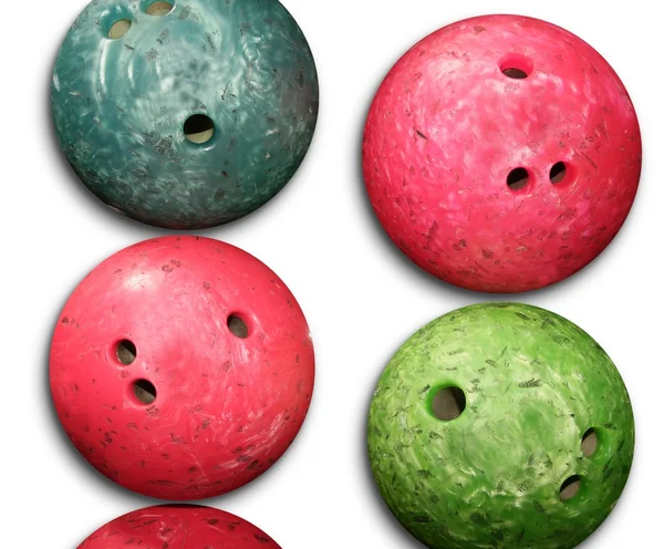 Bowling topları kırmızı bir yeşil beyaz izole. — Stok fotoğraf